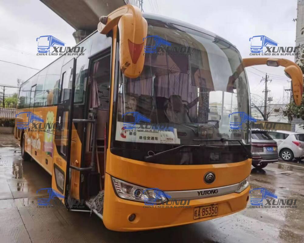 Used Bus For Sale 49 Seats Leaf Spring 2019 Year Middle Door Yutong ZK6115-3