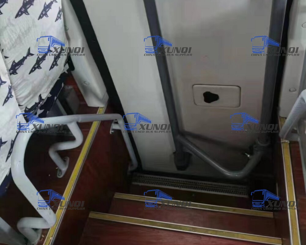 used bus Yutong ZK6115