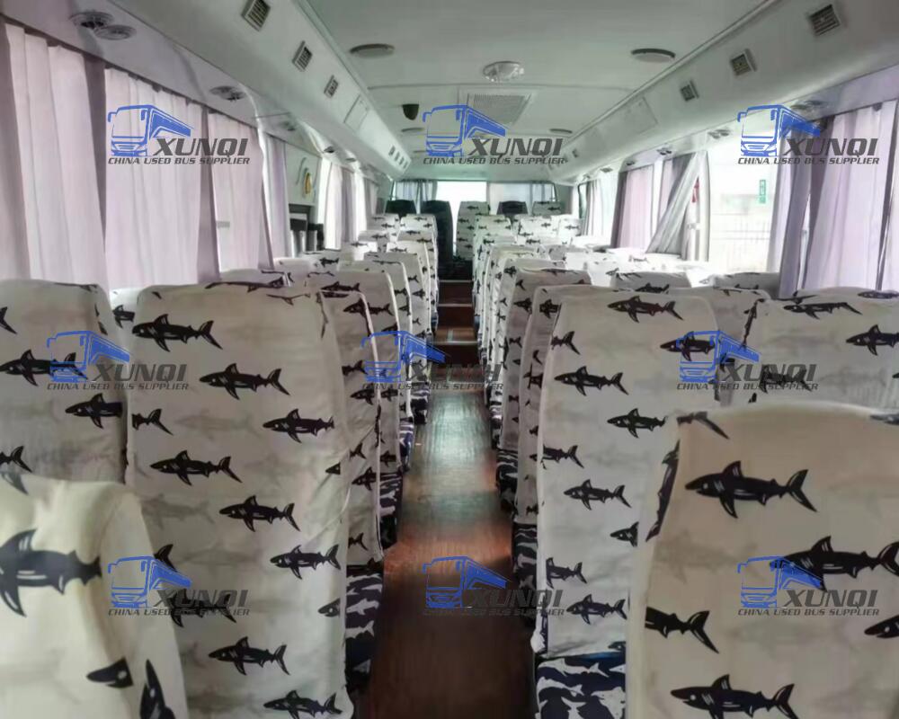 Used Bus For Sale 49 Seats Leaf Spring 2019 Year Middle Door Yutong ZK6115-7