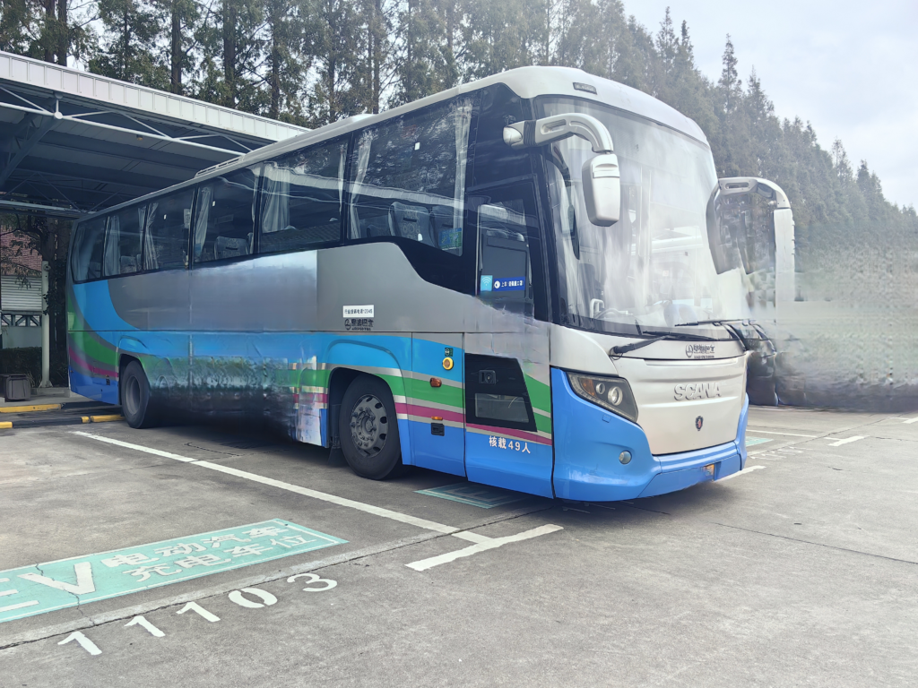 Higer new bus model zk6128