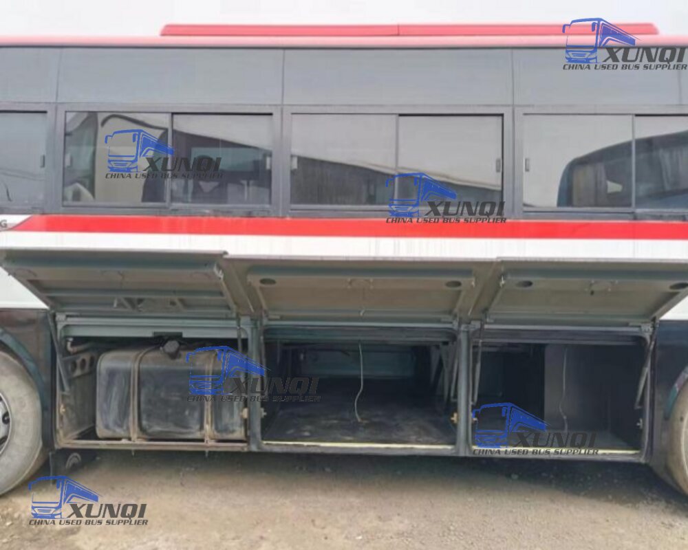 pl161620009-12_meters_long_55_seats_used_coach_bus_yutong_zk_6127_two_windshields_lhd_rhd (3)
