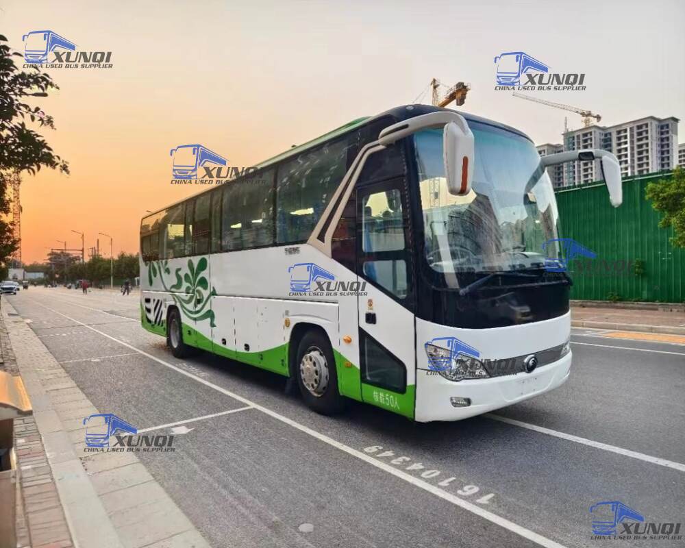 pl201205638-used_yutong_bus_50_seats_2021_year_tour_bus_zk6119_air_conditioner_shuttle_bus_for_worker