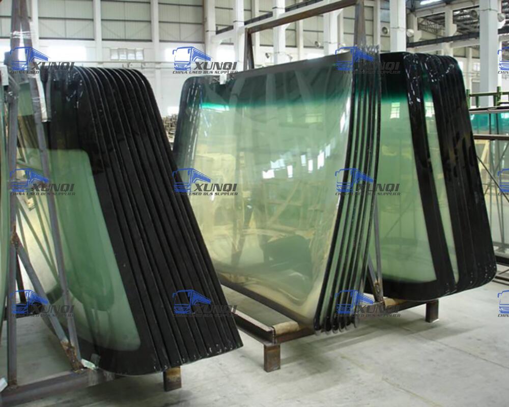 Specially for Yutong Bus Glass Bus Automobile Front Windshield Tempered Thickened Factory Direct Sales (10)