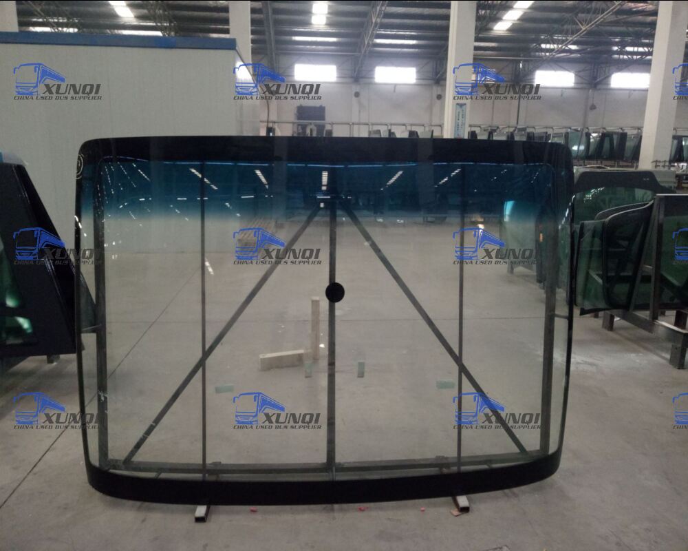 Specially for Yutong Bus Glass Bus Automobile Front Windshield Tempered Thickened Factory Direct Sales (6)