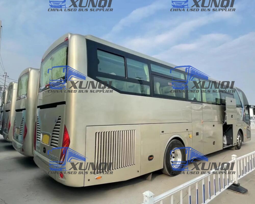 pl171004616-lck6126_zhongtong_used_passenger_bus_54_seater_double_door_air_seat_large_capacity_luxury_bus
