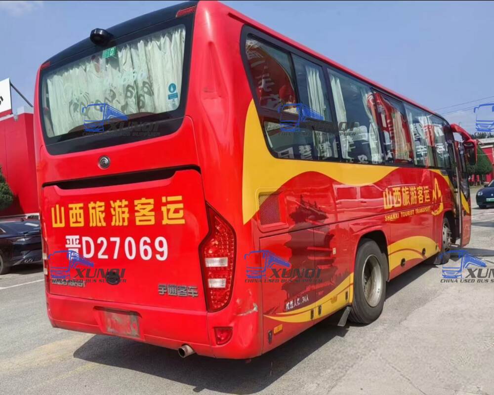 34 Seats 8.5 meters long Used YUTONG Buses zk6818 2019 Year Weichai 6-cylinder engine (1)