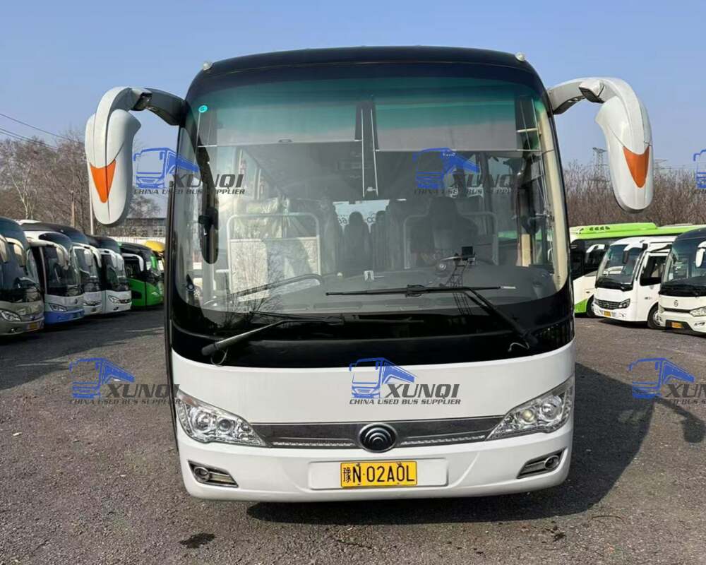 34 Seats 8.5 meters long Used YUTONG Buses zk6818 2019 Year Weichai 6-cylinder engine (3)