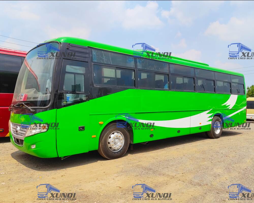 Used Yutong Front Engine Bus F11 right hand drive  Spring Suspension Passenger Bus 60 Seats Zk6112d  (10)