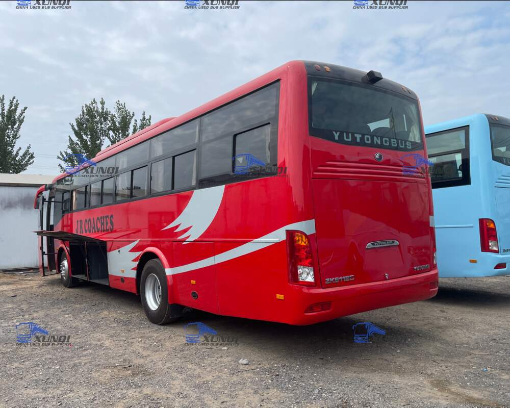 Used Yutong Front Engine Bus F11 right hand drive  Spring Suspension Passenger Bus 64 Seats Zk6112d (2)