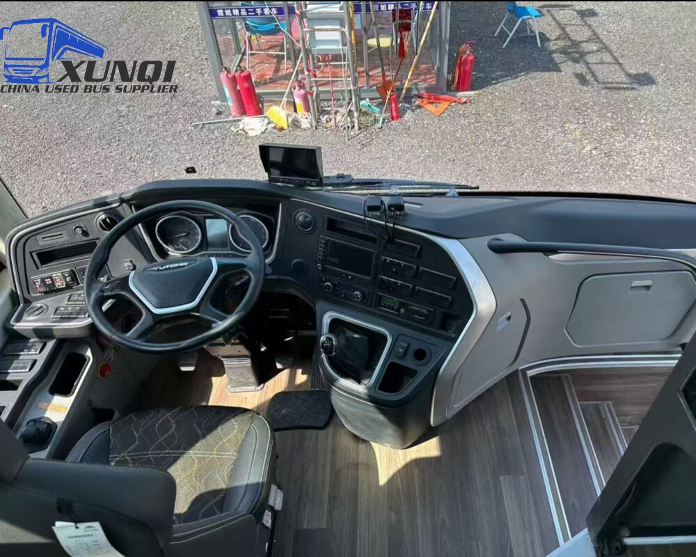 2021 yutong used bus zk6117 50 seats
