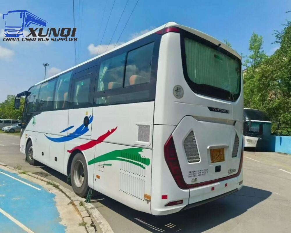 38 Seats 9 meters long Used YUTONG Buses zk6906