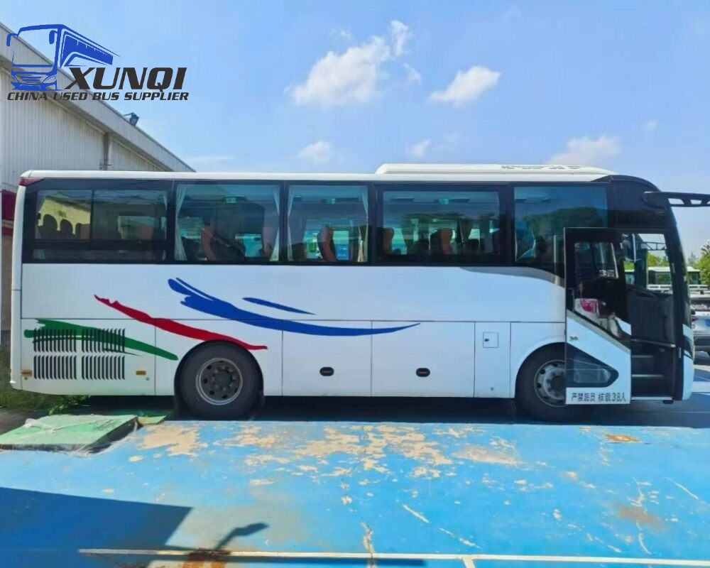 38 Seats 9 meters long Used YUTONG Buses zk6906
