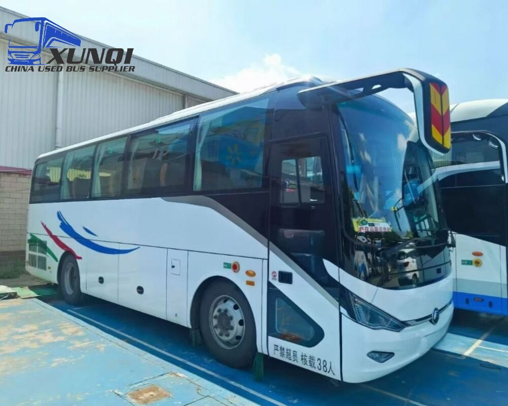 38 Seats 9 meters long Used YUTONG Buses zk6906