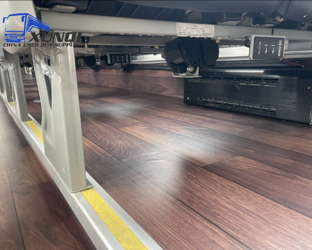 Golden dragon bus XML6122 coach bus 54 seats