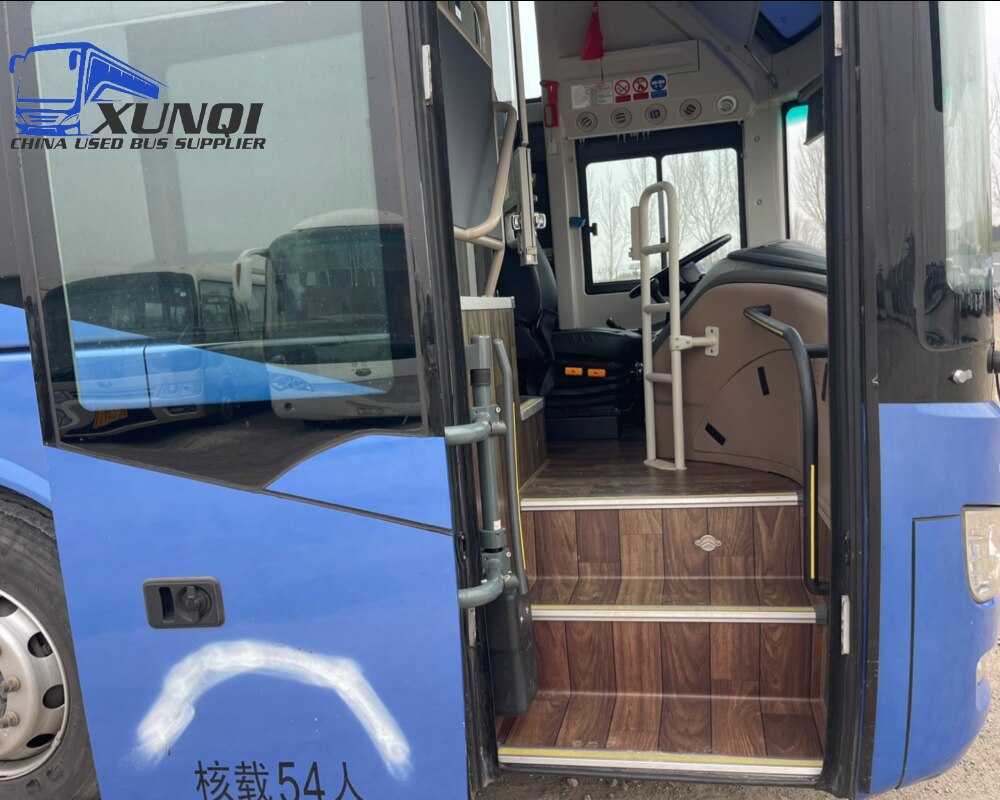 Golden dragon bus XML6122 coach bus 54 seats