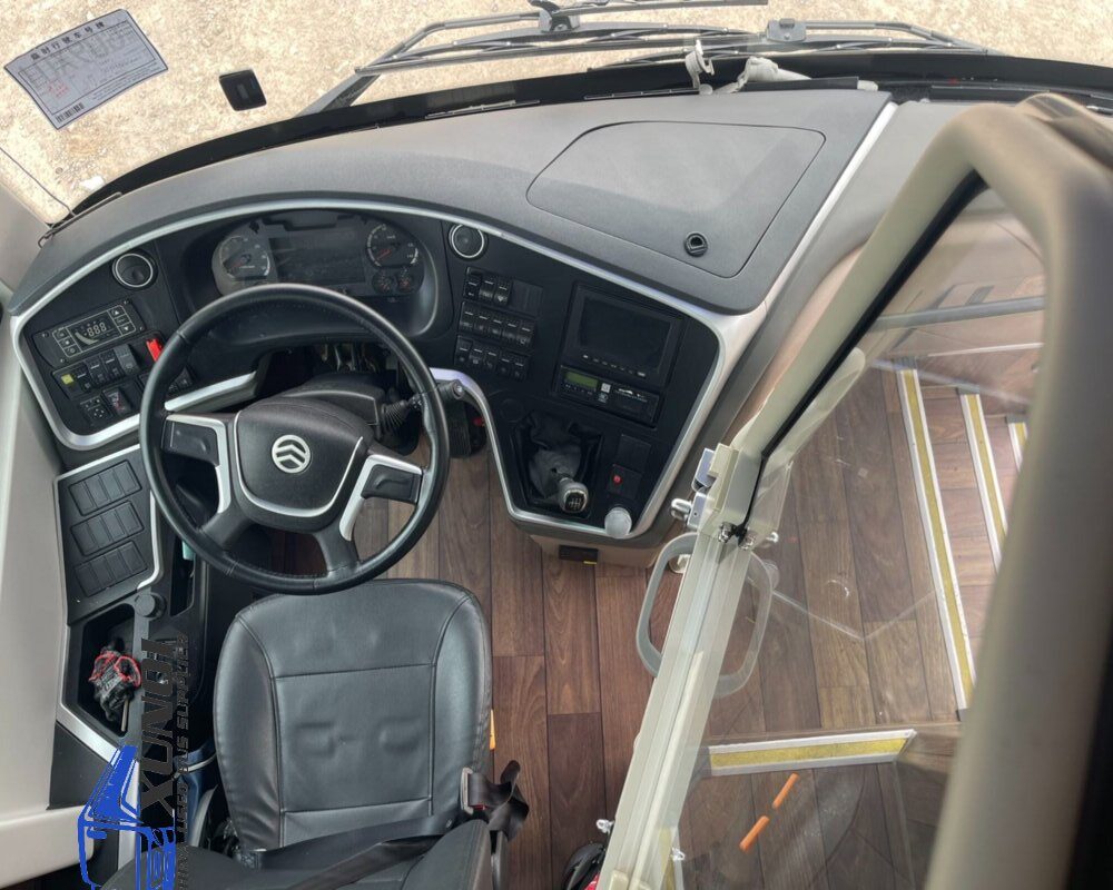 Golden dragon bus XML6122 coach bus 54 seats