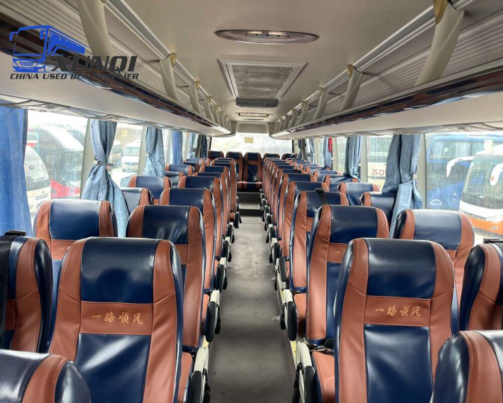 Kinglong bus XMQ6125 coach bus 50 seats Weichai engine