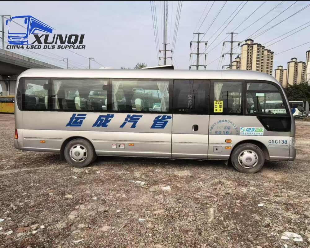 Used mini bus Hyundai County 28 seats for sale
