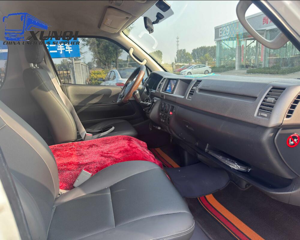 TOYOTA HIACE 9 Seats mini bus for sale petrol manual transmission 2020 model excellent condition low price