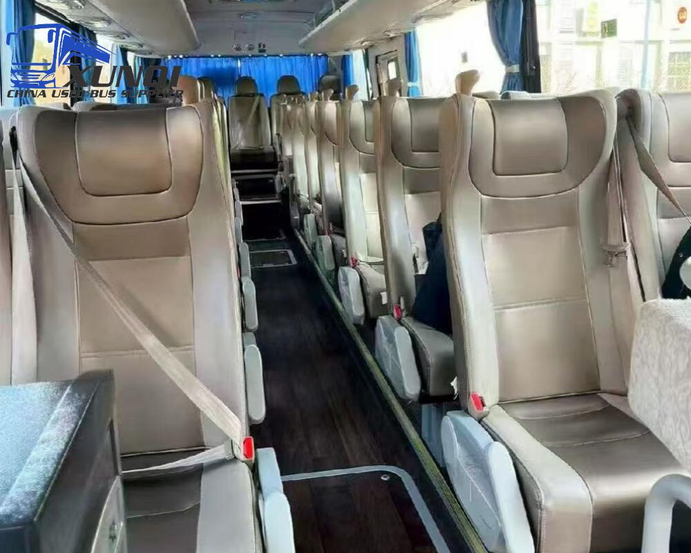 Used YUTONG bus zk6906 38 Seats mini bus 9 meters long 2019 Year yuchai 6-cylinder engine