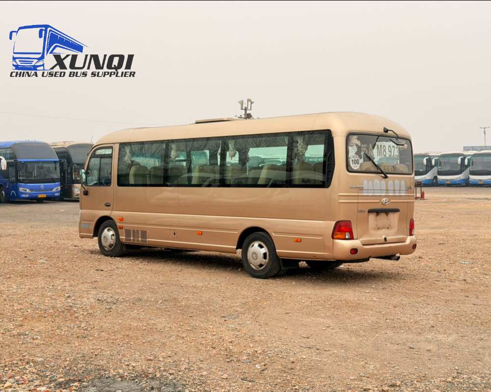 used Hyundai County Bus diesel engine Four cylinder diesel engine 29 seats 2019 year
