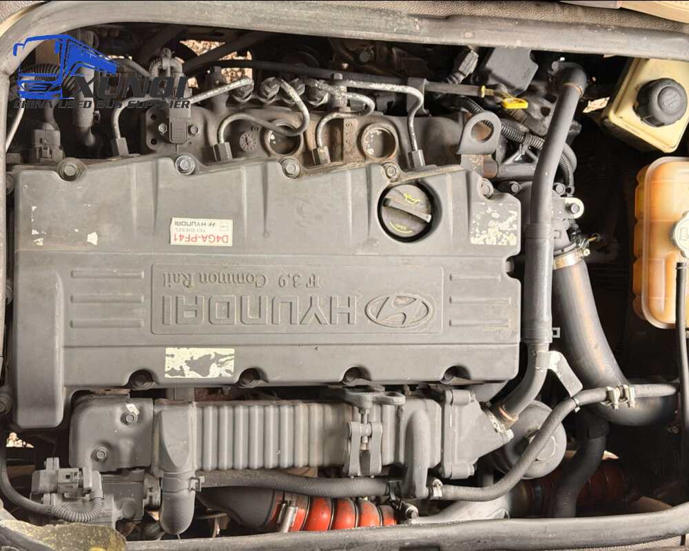 used Hyundai County Bus diesel engine Four cylinder diesel engine 29 seats 2019 year