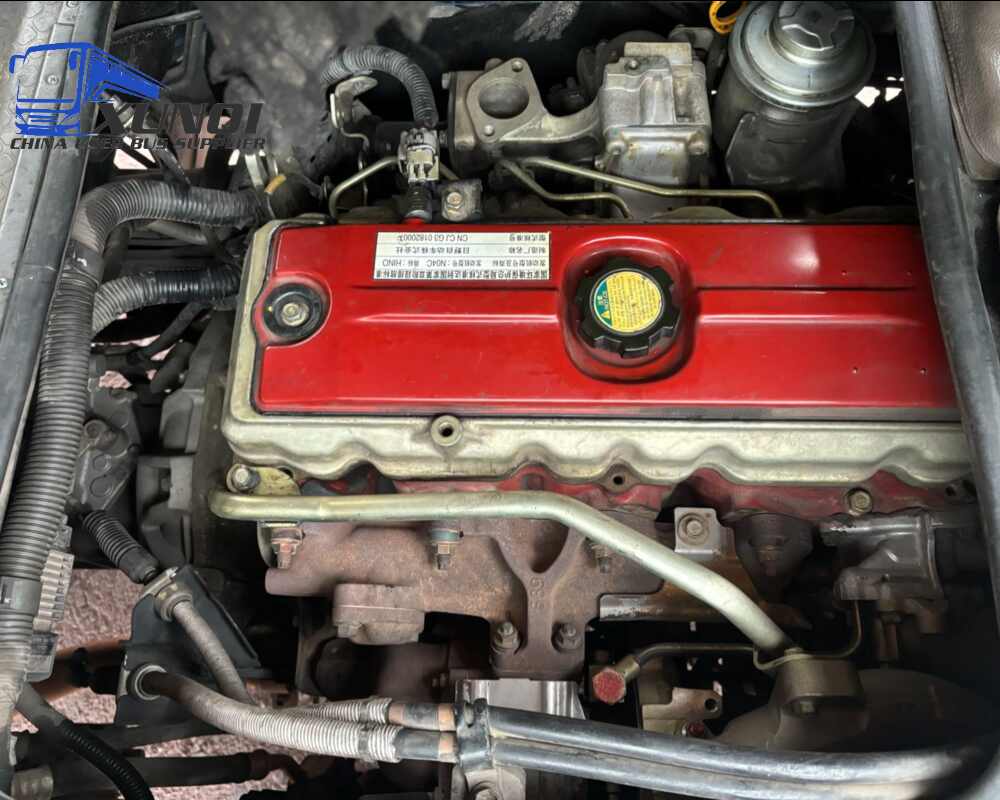 used  Toyota coaster bus Hino engine Four cylinder diesel engine 29 seats 2019 year (3)