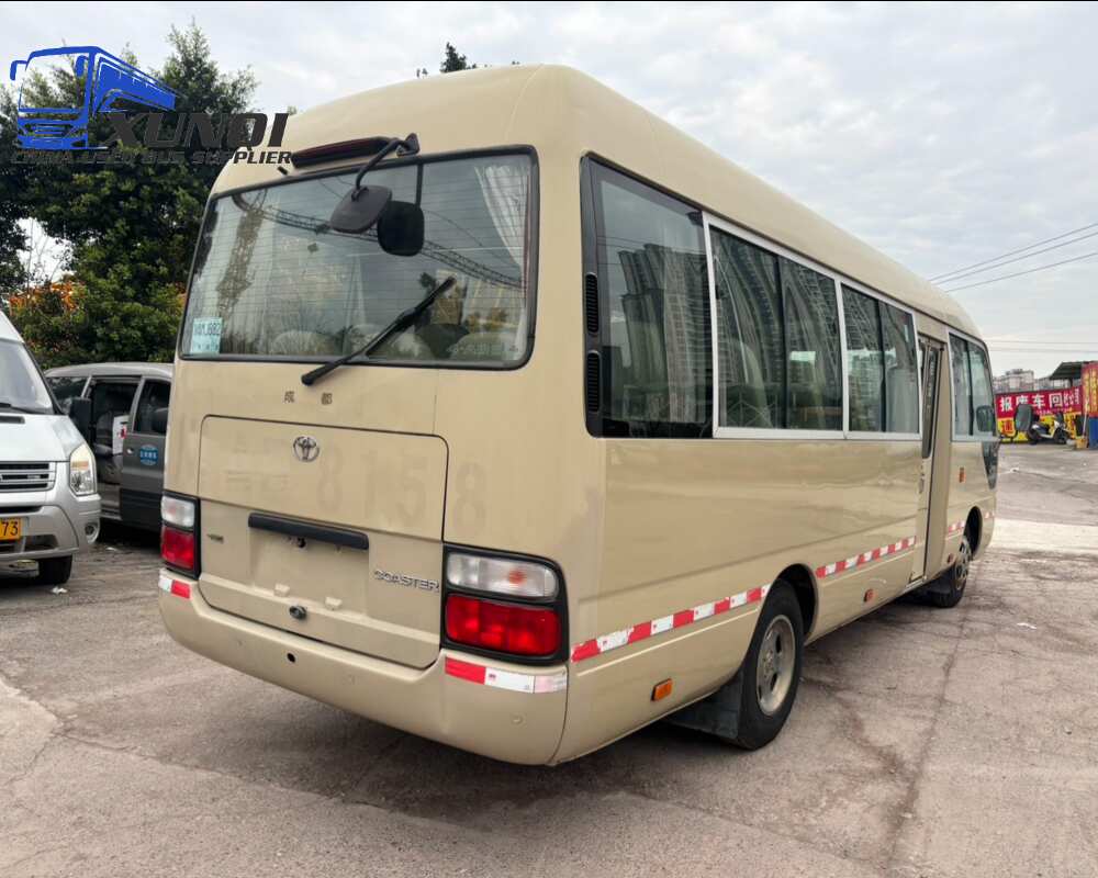 used  Toyota coaster bus Hino engine Four cylinder diesel engine 29 seats 2019 year  (3)