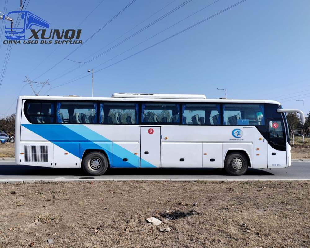Used Futon diesel-electric hybrid bus 46 Seats 11 meters long 2019 Year