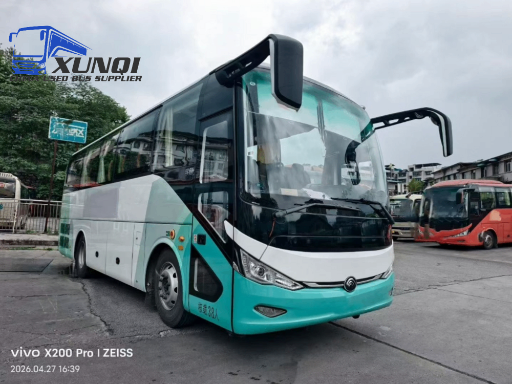 Used Yutong bus C9 ZK6907H6Y 38 Seats 9meters long 2024 Year WEICHAI 6-cylinder engine