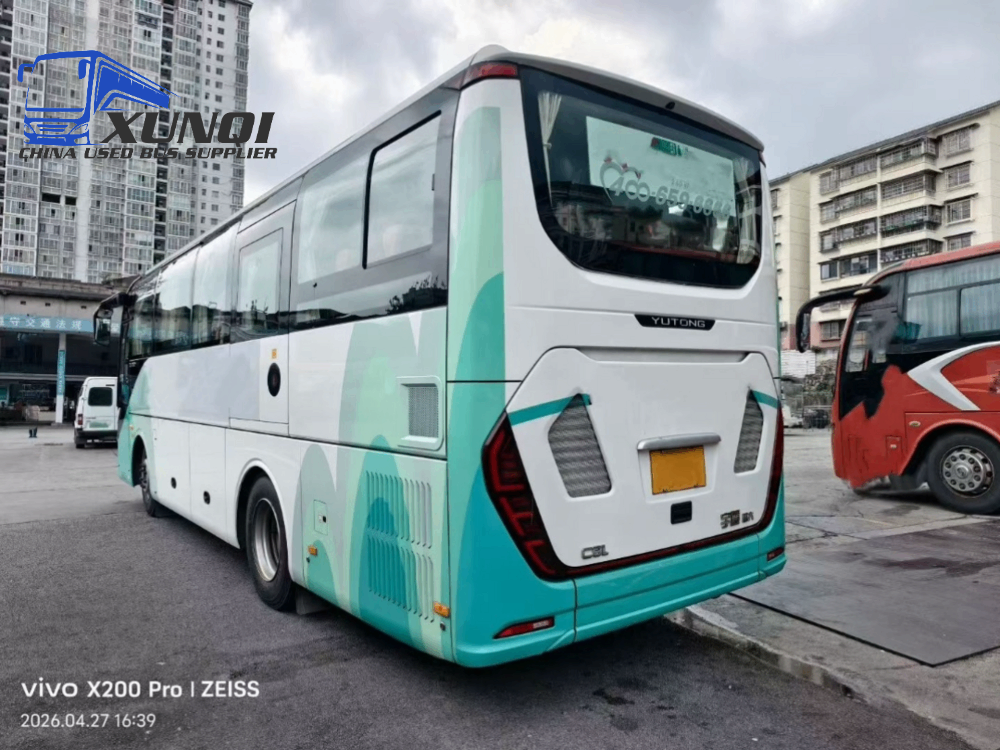 Used Yutong bus C9 ZK6907H6Y 38 Seats 9meters long 2024 Year WEICHAI 6-cylinder engine