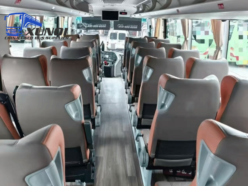 Used Yutong bus C9 ZK6907H6Y 38 Seats 9meters long 2024 Year WEICHAI 6-cylinder engine