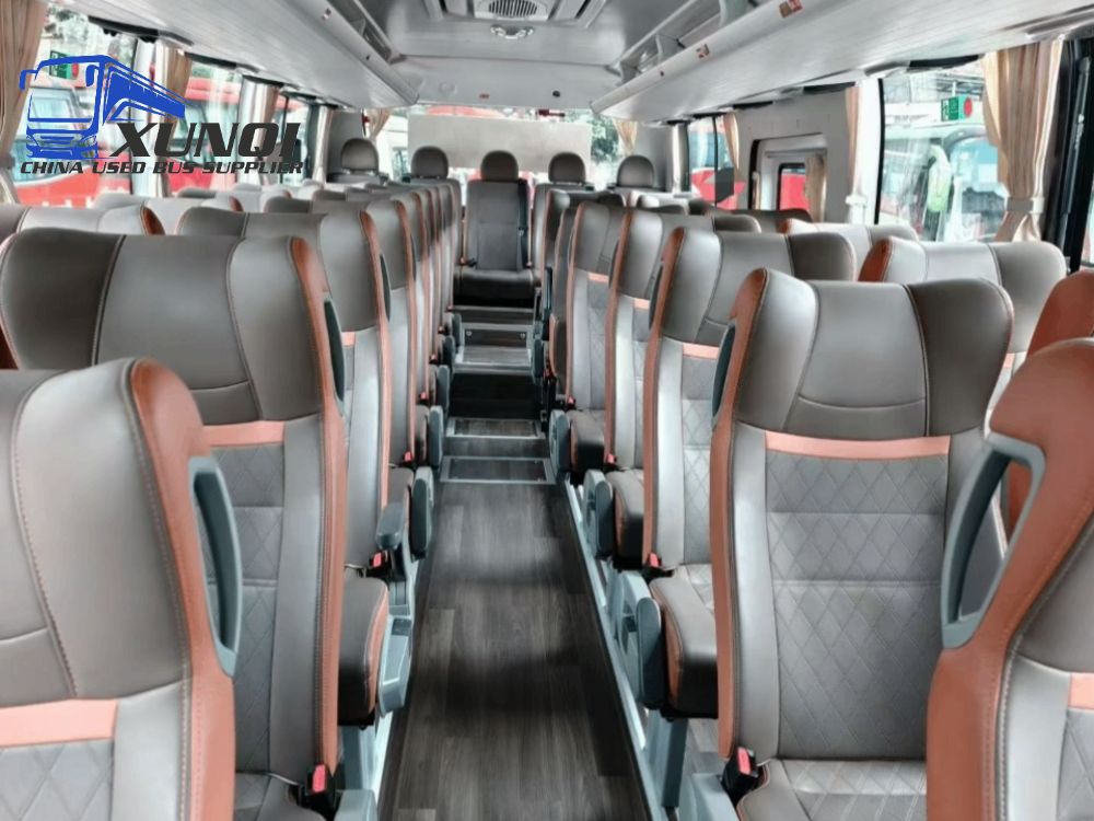 Used Yutong bus C9 ZK6907H6Y 38 Seats 9meters long 2024 Year WEICHAI 6-cylinder engine