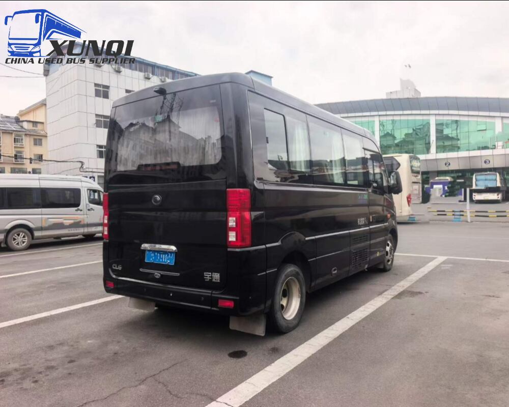 Used Yutong bus CL6 ZK6609 17Seats mini bus for sale Diesel manual transmission 2020 model excellent condition low price