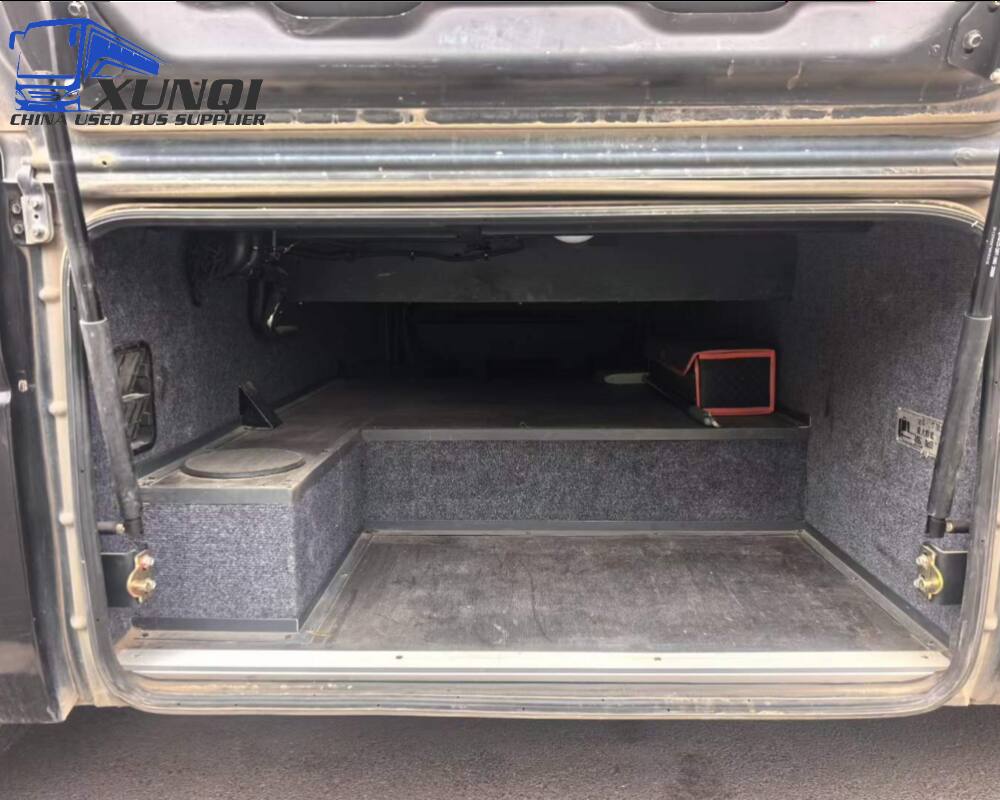 Used Yutong bus CL6 ZK6609 17Seats mini bus for sale Diesel manual transmission 2020 model excellent condition low price