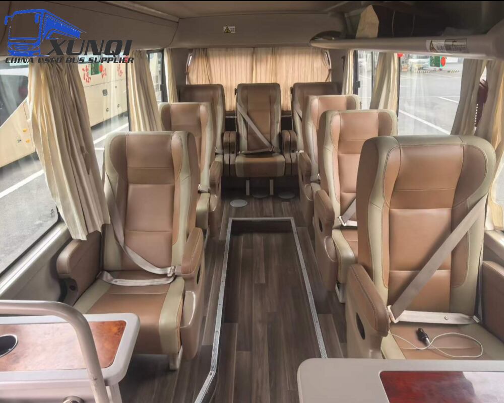 Used Yutong bus CL6 ZK6609 17Seats mini bus for sale Diesel manual transmission 2020 model excellent condition low price