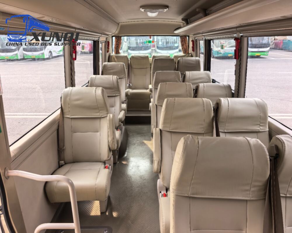 Used YUTONG mini bus T7 25 Seats mini bus 7 meters long 2021 Year yuchai 4-cylinder Diesel engine