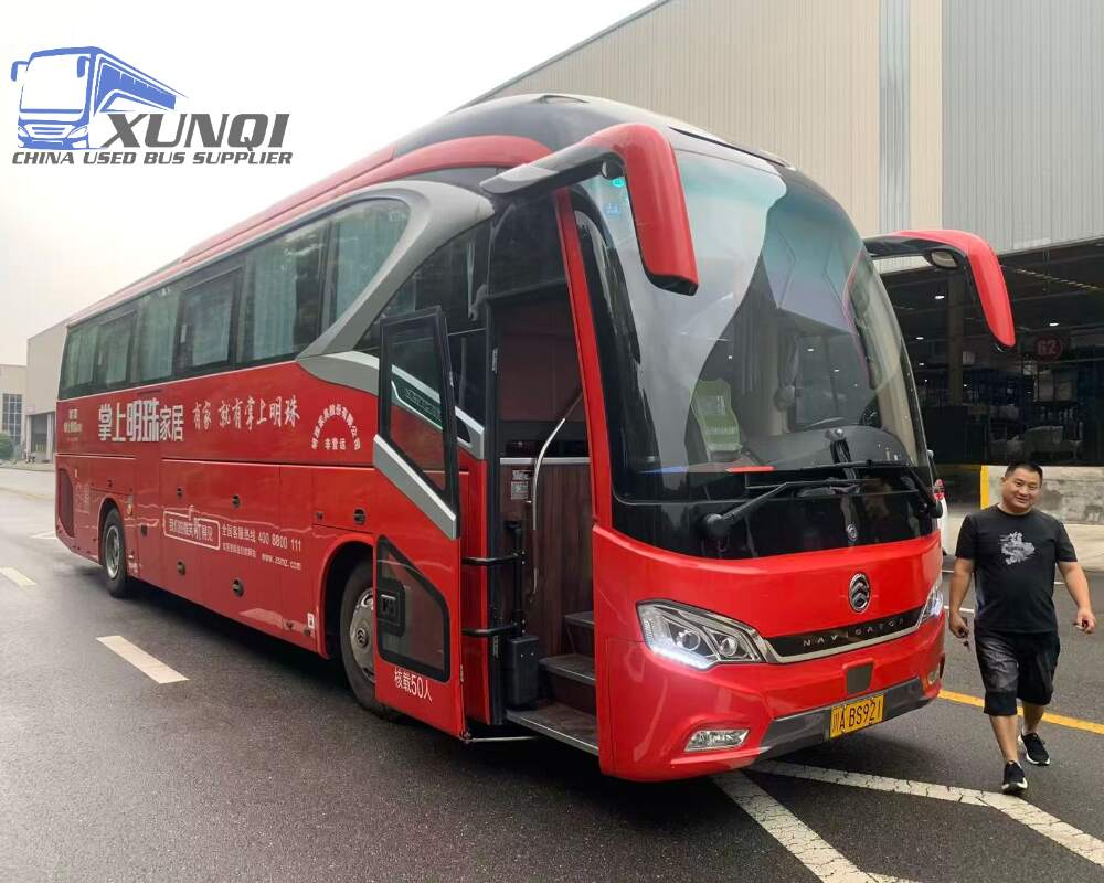 Used Golden Dragon bus XML6129 50 Seats 2019 Year 12 Seters long China bus weichai 6-cylinder diesel engine