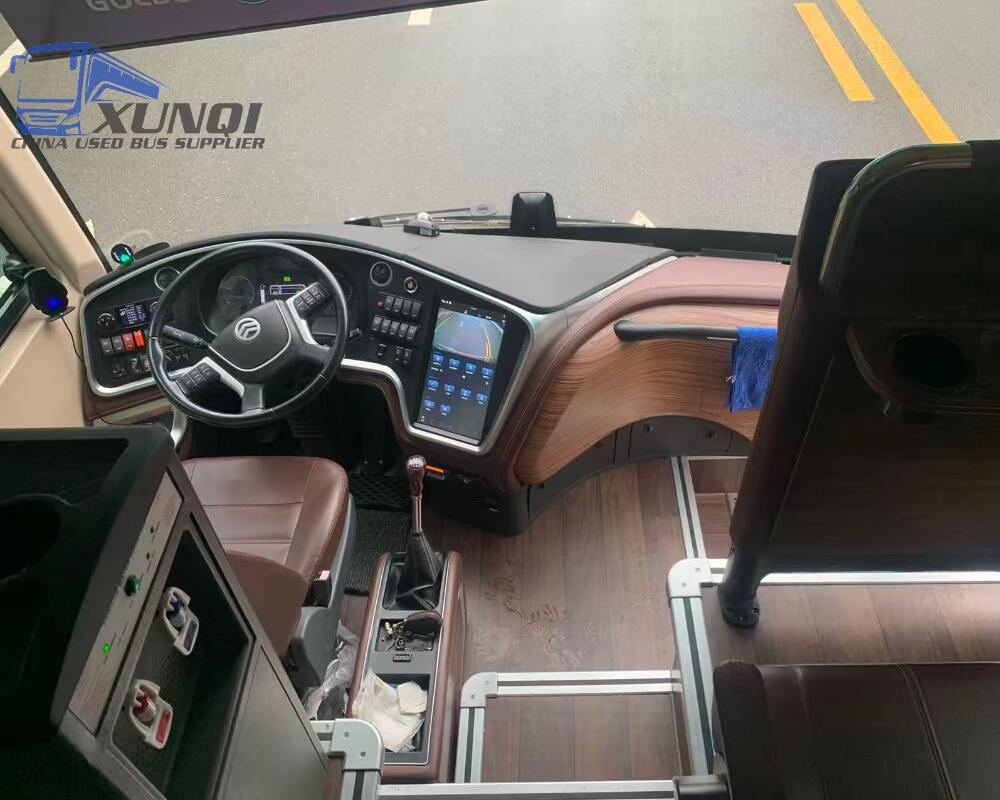 Used Golden Dragon bus XML6129 50 Seats 2019 Year 12 Seters long China bus weichai 6-cylinder diesel engine