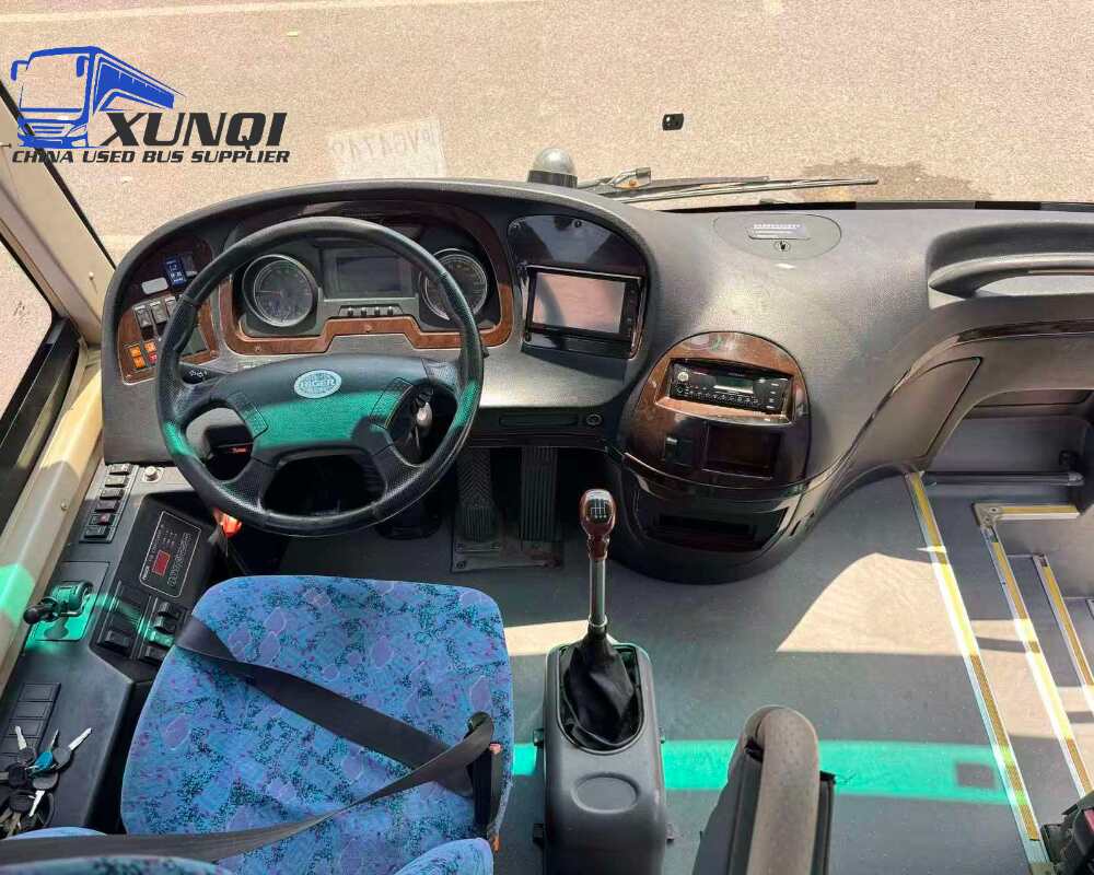 Used Haige bus KLQ6129 55 Seats 2015 Year 12 Seters long China bus weichai 6-cylinder diesel engine