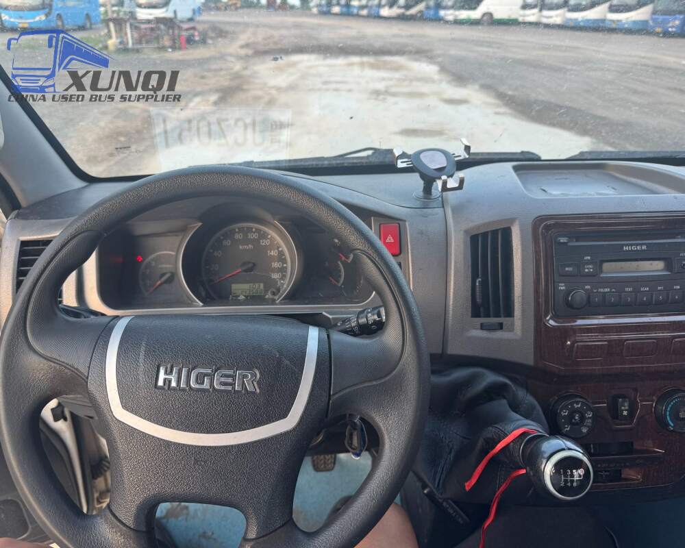 Used Haige bus KLQ6600 18 Seats 2016 Year 6 meters long China bus shangchai 4-cylinder diesel engine