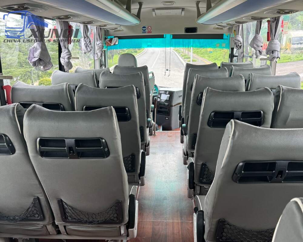 Used Haige bus KLQ6755 32 Seats 2019 Year 7 meters long China bus yuchai 4-cylinder diesel engine