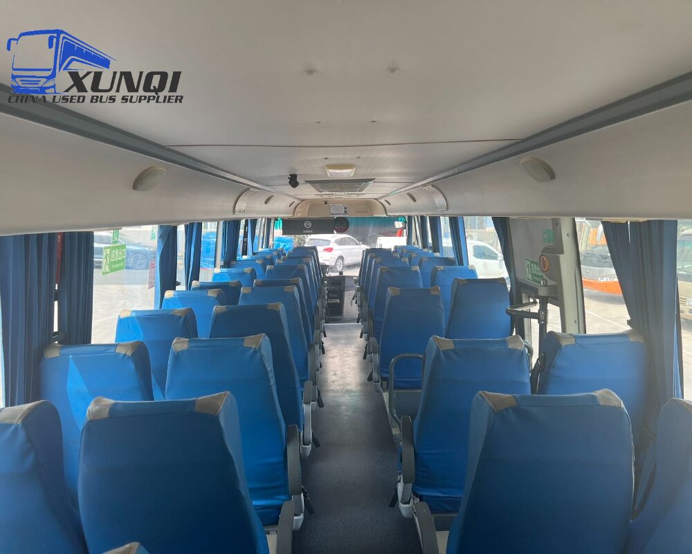Used Jinlv bus XML6122 54 Seats 2019 Year 12 Seters long China bus yuchai 6-cylinder diesel engine