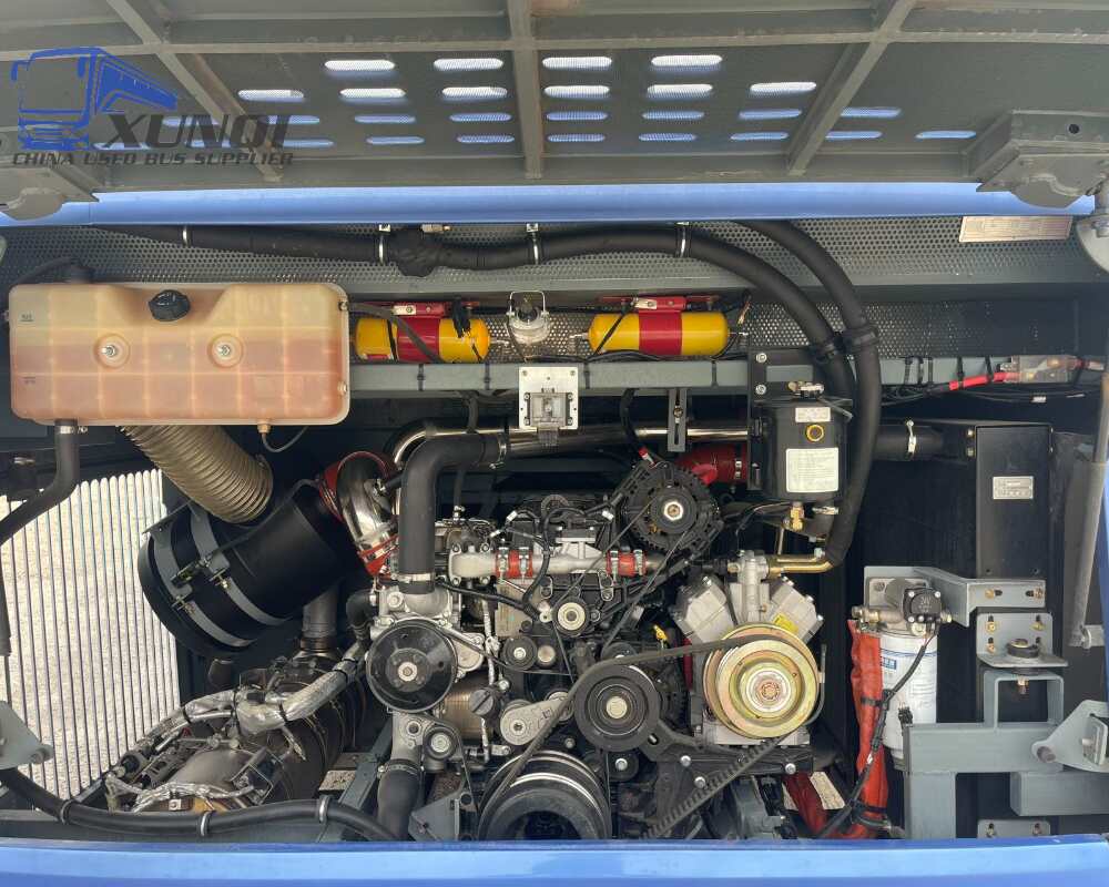 Used Jinlv bus XML6122 54 Seats 2022 Year 12 meters long China bus yuchai 6-cylinder diesel engine