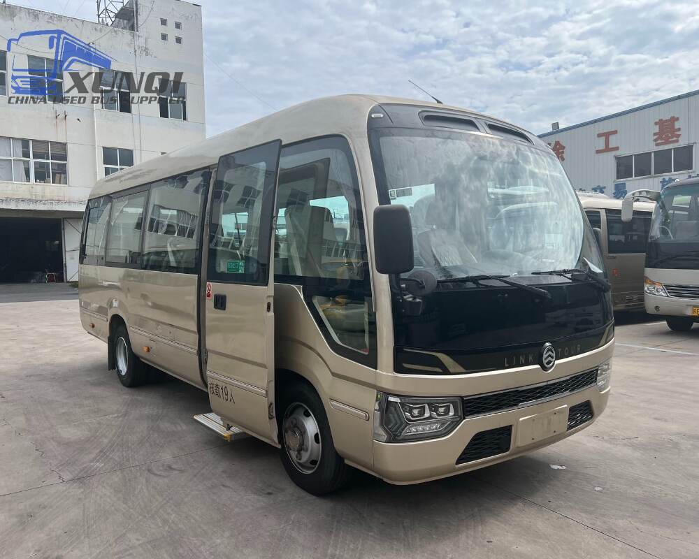 Used Jinlv bus XML6729 19 Seats 2021 Year 7 meters long China bus weichai 4-cylinder diesel engine