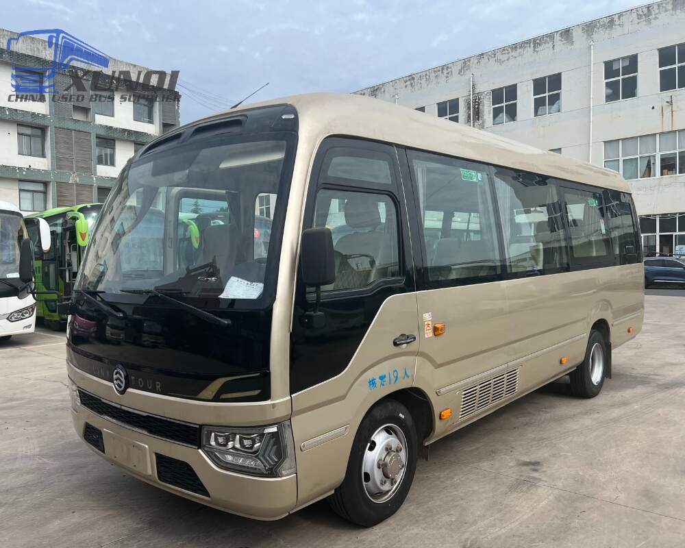 Used Jinlv bus XML6729 19 Seats 2021 Year 7 meters long China bus weichai 4-cylinder diesel engine