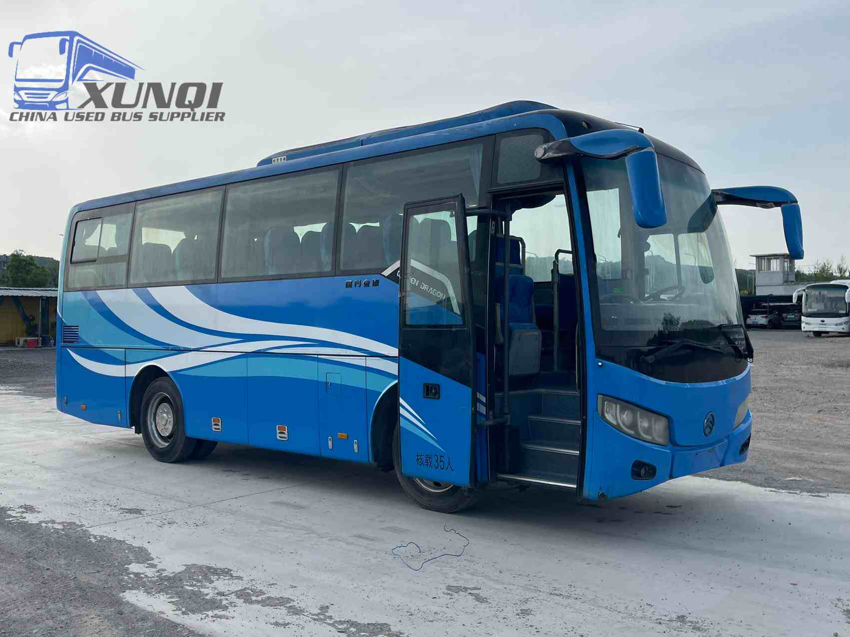 Used Jinlv bus XML6807 35 Seats 2012 Year 8 meters long China bus yuchai 4-cylinder diesel engine