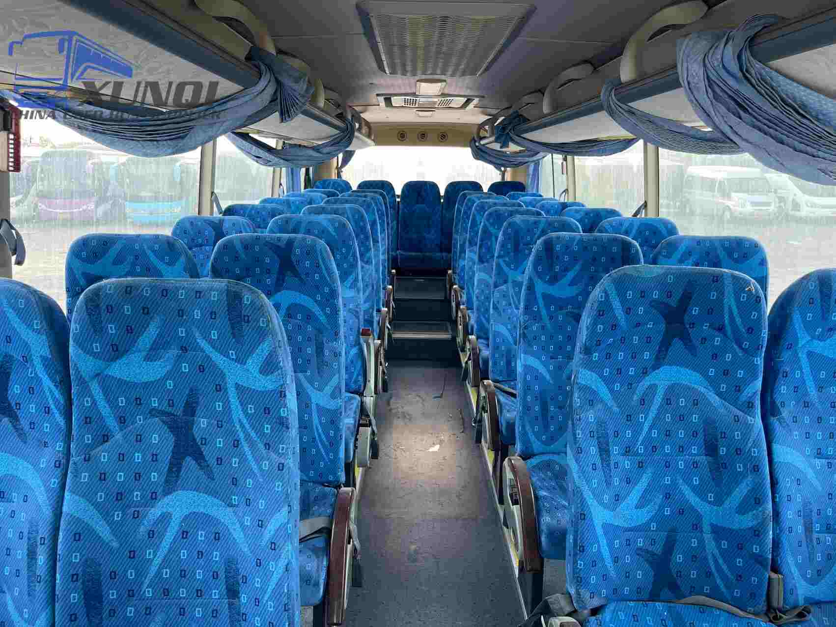 Used Jinlv bus XML6807 35 Seats 2012 Year 8 meters long China bus yuchai 4-cylinder diesel engine
