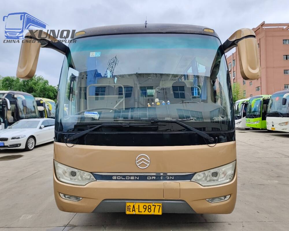 Used Jinlv bus XML6827 34 Seats 2016 Year 8 meters long China bus yuchai 4-cylinder diesel engine