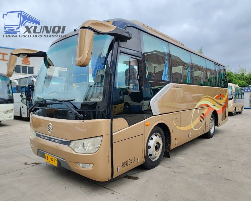 Used Jinlv bus XML6827 34 Seats 2016 Year 8 meters long China bus yuchai 4-cylinder diesel engine